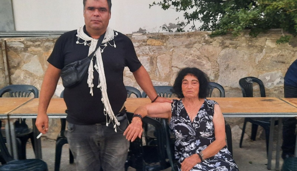 Η νύφη ετών 82 και ο γαμπρός 41 - Ο έρωτας χρόνια δεν κοιτά στην Κρήτη!