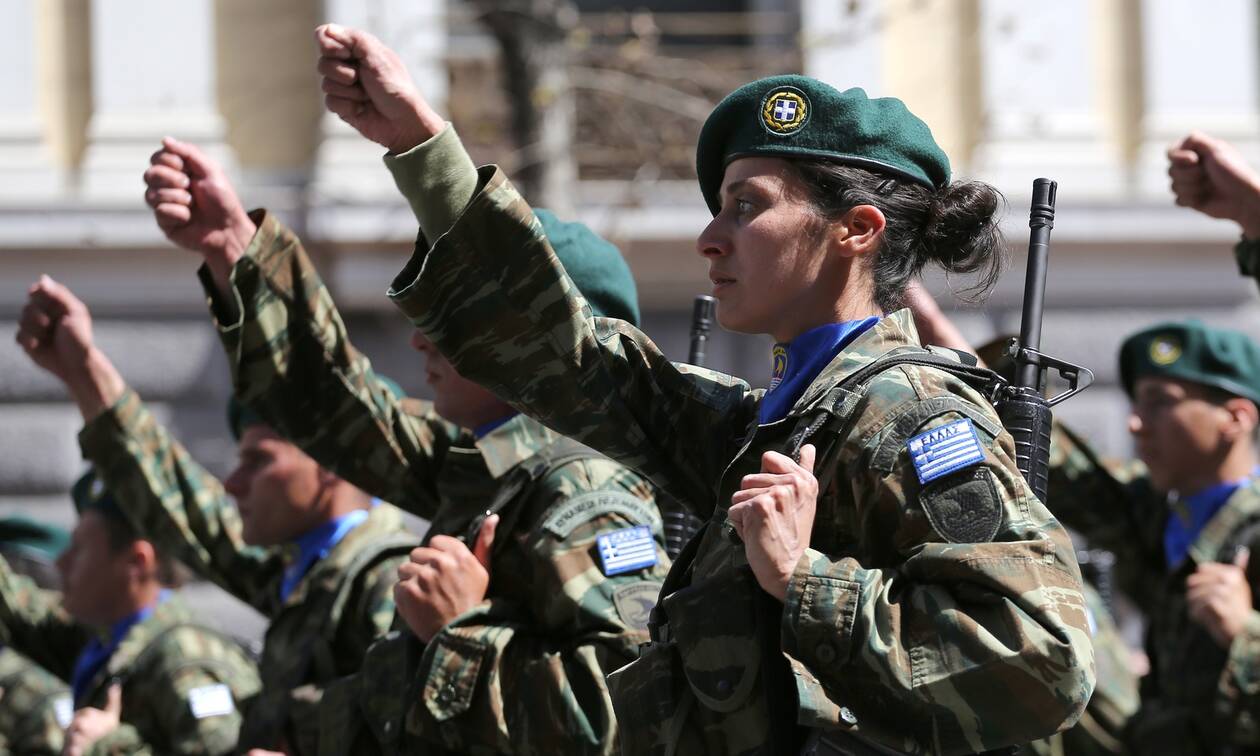 γυναικες στον στρατό